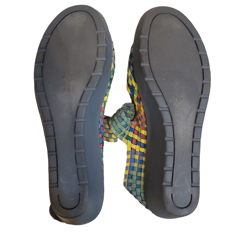 Steven by Steve Madden "Brice" Wedges Rainbow Woven Multi Color Size 10 - Picture 4 of 8